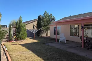 8146 W Pineveta Dr, Arizona City, AZ 85123 - Photo 20