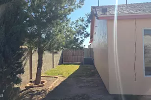 8146 W Pineveta Dr, Arizona City, AZ 85123 - Photo 20