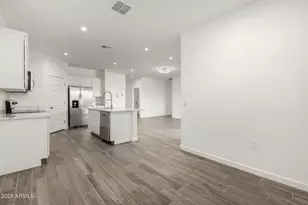 10062 S Lillian Dr, Apache Junction, AZ 85120 - Photo 12