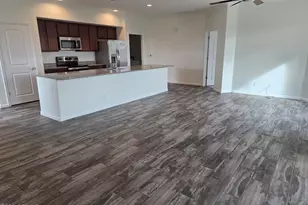 900 S Canal Dr, Chandler, AZ 85225 - Photo 4