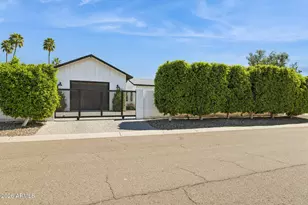 5402 E Corrine Dr E, Scottsdale, AZ 85254 - Photo 88