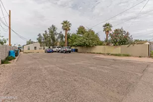 1421 E Fillmore St, Phoenix, AZ 85006 - Photo 10