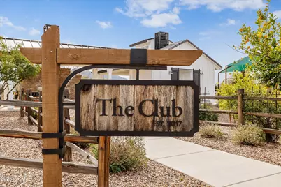 7002 S Portland Avenue, Gilbert, AZ 85298 - Photo 2