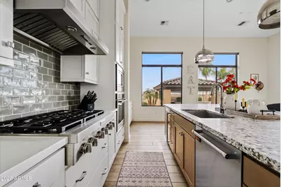 7002 S Portland Avenue, Gilbert, AZ 85298 - Photo 8