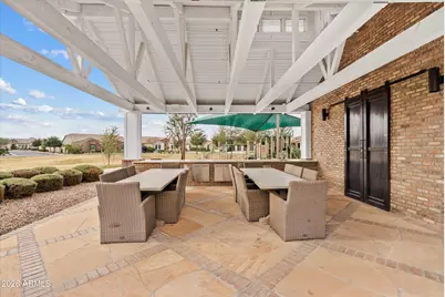 7002 S Portland Avenue, Gilbert, AZ 85298 - Photo 4