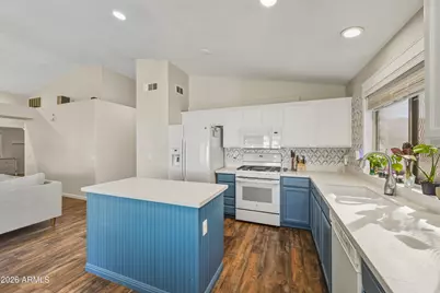 824 W Cooley Drive, Gilbert, AZ 85233 - Photo 8