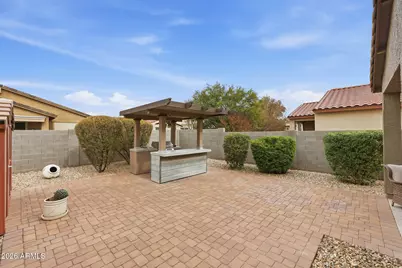 18820 W Shangri La Road, Surprise, AZ 85388 - Photo 32