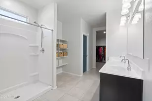 18563 W Desert Holw Dr, Wittmann, AZ 85361 - Photo 18
