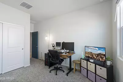 18563 W Desert Hollow Drive, Wittmann, AZ 85361 - Photo 24