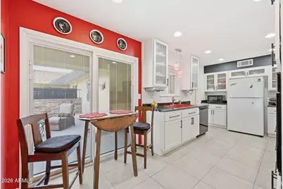 10037 W Mountain View Road, Sun City, AZ 85351 - Photo 22