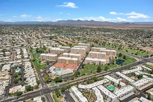 7930 E Camelback Rd, Scottsdale, AZ 85251 - Photo 22