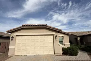 1458 W Smoke Tree Ave, San Tan Valley, AZ 85140 - Photo 1