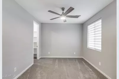 17635 W Red Fox Road W, Surprise, AZ 85387 - Photo 10