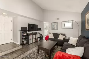 917 S Hacienda Dr, Tempe, AZ 85281 - Photo 6