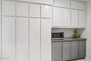 10049 North 25th Pl, Phoenix, AZ 85028 - Photo 24