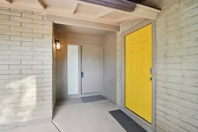 10049 N 25th Place, Phoenix, AZ 85028 - Photo 10