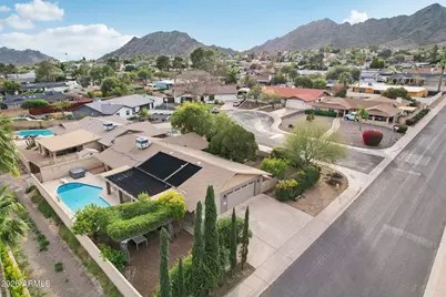 10049 N 25th Place, Phoenix, AZ 85028 - Photo 56