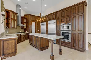 8008 E Whistling Wind Way, Scottsdale, AZ 85255 - Photo 2