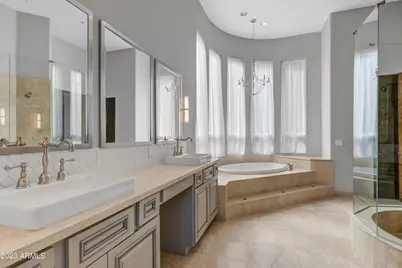 8008 E Whistling Wind Way, Scottsdale, AZ 85255 - Photo 18