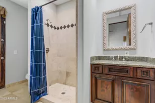 8008 E Whistling Wind Way, Scottsdale, AZ 85255 - Photo 14