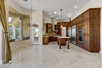 8008 E Whistling Wind Way, Scottsdale, AZ 85255 - Photo 4