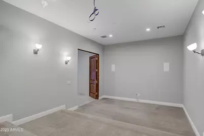 8008 E Whistling Wind Way, Scottsdale, AZ 85255 - Photo 10