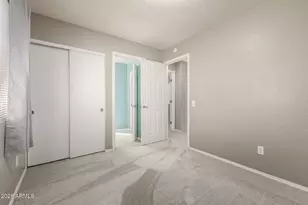 3807 E Park Ave, Phoenix, AZ 85044 - Photo 30