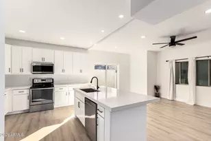 3034 N 39th St, Phoenix, AZ 85018 - Photo 4