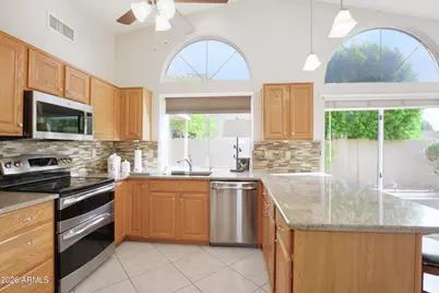 8305 W Tonto Lane, Peoria, AZ 85382 - Photo 16