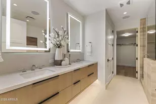 4849 N Camelback Rdg Dr, Scottsdale, AZ 85251 - Photo 18