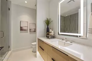 4849 N Camelback Rdg Dr, Scottsdale, AZ 85251 - Photo 32