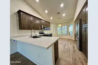 830 N Granada Drive, Chandler, AZ 85226 - Photo 2