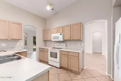 3356 E Rosemonte Drive, Phoenix, AZ 85050 - Photo 10