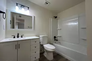 1817 W Wood Dr, Phoenix, AZ 85029 - Photo 12