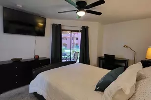 12222 N Paradise Vlg Pkwy S, Phoenix, AZ 85032 - Photo 14