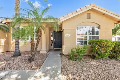 1373 N Roadrunner Drive, Gilbert, AZ 85234 - Photo 4