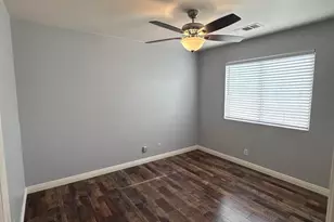 1373 N Roadrunner Dr, Gilbert, AZ 85234 - Photo 12