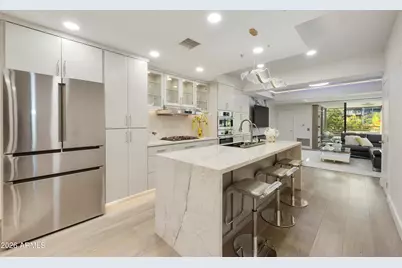 7161 E Rancho Vista Drive #3002, Scottsdale, AZ 85251 - Photo 4