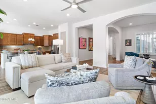 27011 N 14th Ln, Phoenix, AZ 85085 - Photo 30