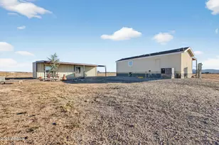 2690 W Pilots Rest Airstrip, Paulden, AZ 86334 - Photo 12