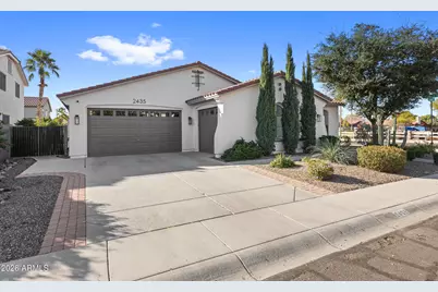 2435 E Narrowleaf Drive, Gilbert, AZ 85298 - Photo 2