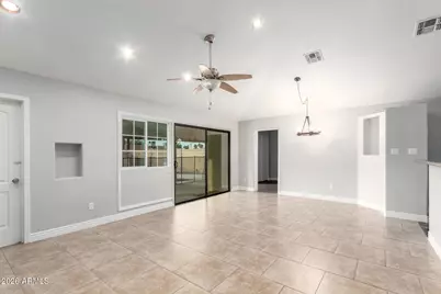 4637 E Granada Road, Phoenix, AZ 85008 - Photo 12