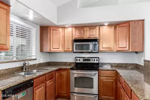 4637 E Granada Rd, Phoenix, AZ 85008 - Photo 10