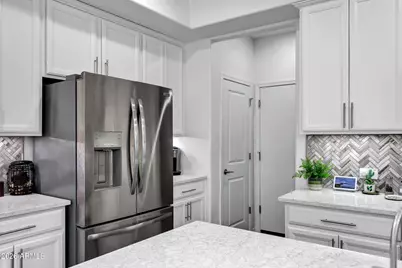 1825 E Hampton Lane #106, Gilbert, AZ 85295 - Photo 10