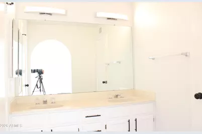 7301 W Canterbury Drive, Peoria, AZ 85345 - Photo 20