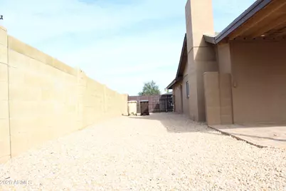 7301 W Canterbury Drive, Peoria, AZ 85345 - Photo 30