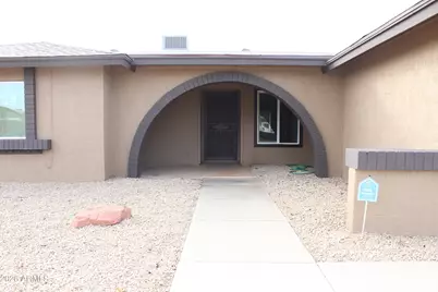 7301 W Canterbury Drive, Peoria, AZ 85345 - Photo 4