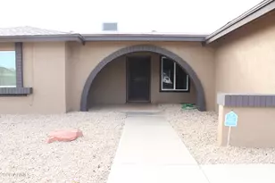 7301 W Canterbury Dr, Peoria, AZ 85345 - Photo 4