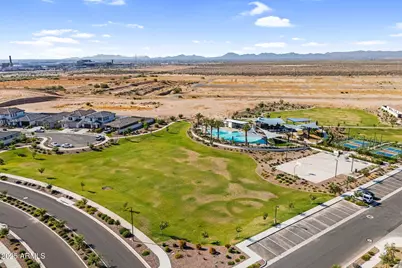 987 W Macaw Drive, San Tan Valley, AZ 85140 - Photo 40