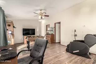 8601 N 103rd Ave, Peoria, AZ 85345 - Photo 12